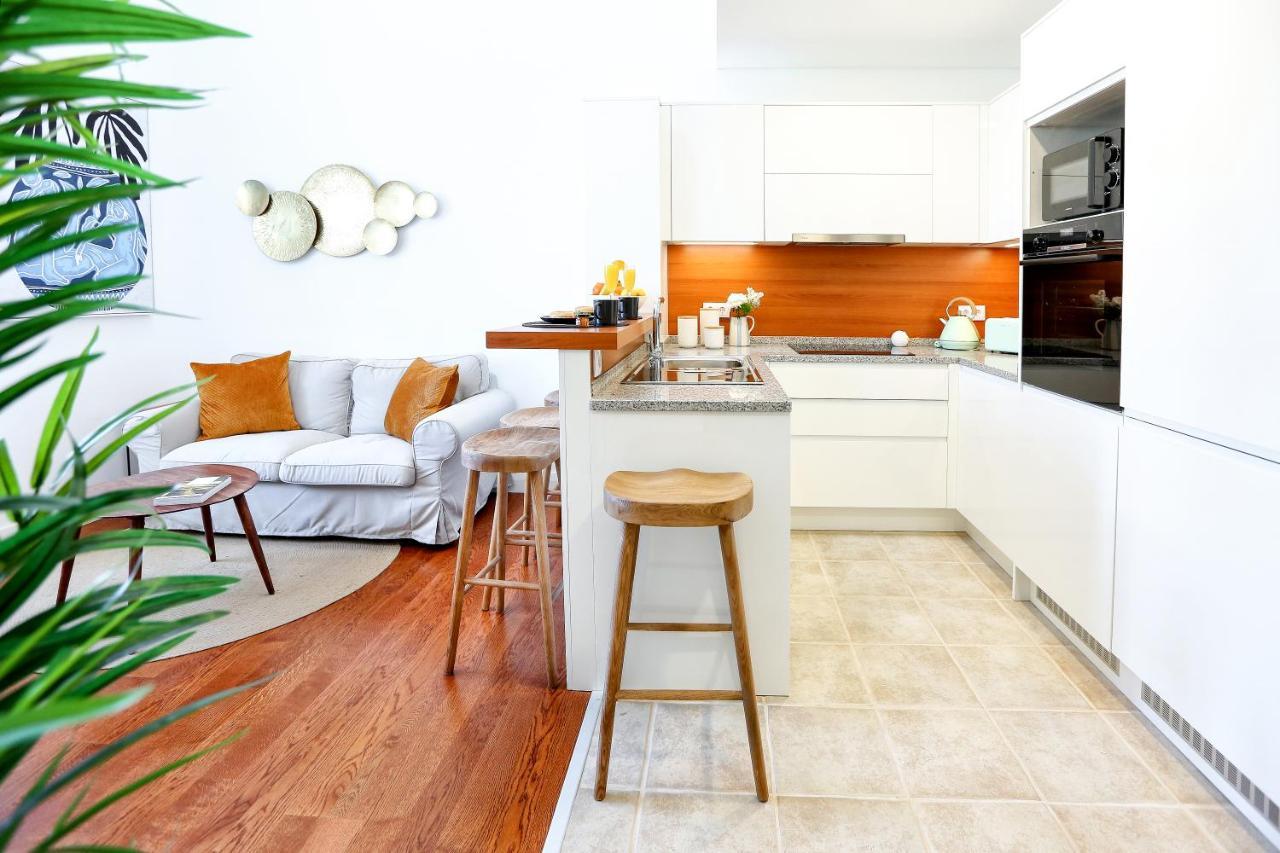 פארו Young Spirit Apartment מראה חיצוני תמונה