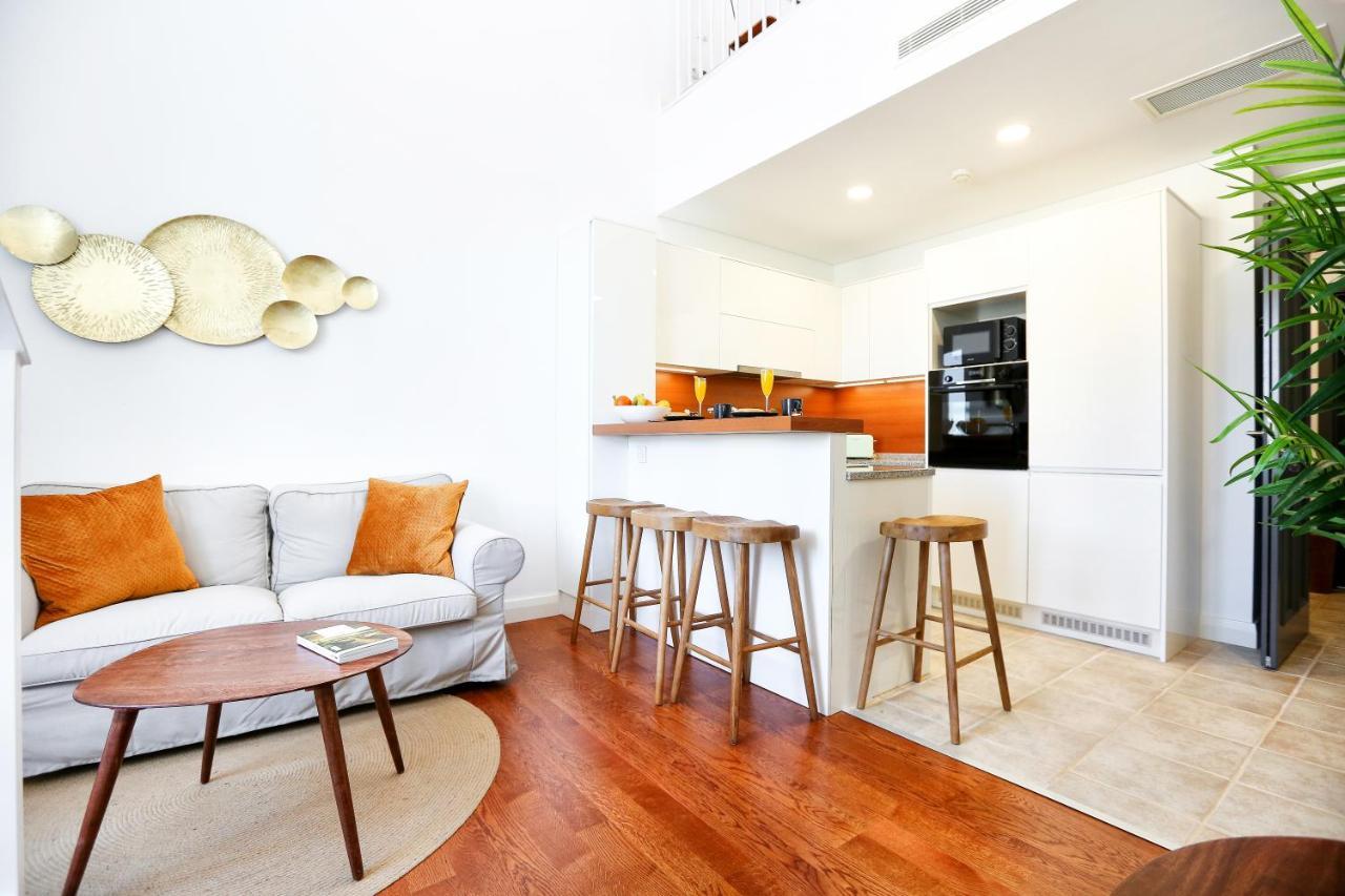 פארו Young Spirit Apartment מראה חיצוני תמונה